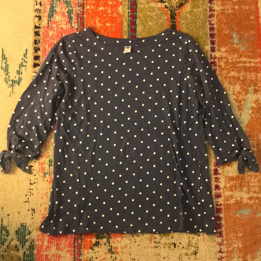 Old Navy polka dot shirt with tie detail - L